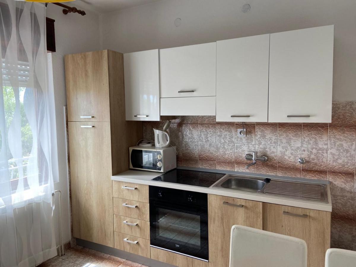 Apartments Maria Biograd Na Moru Exterior photo