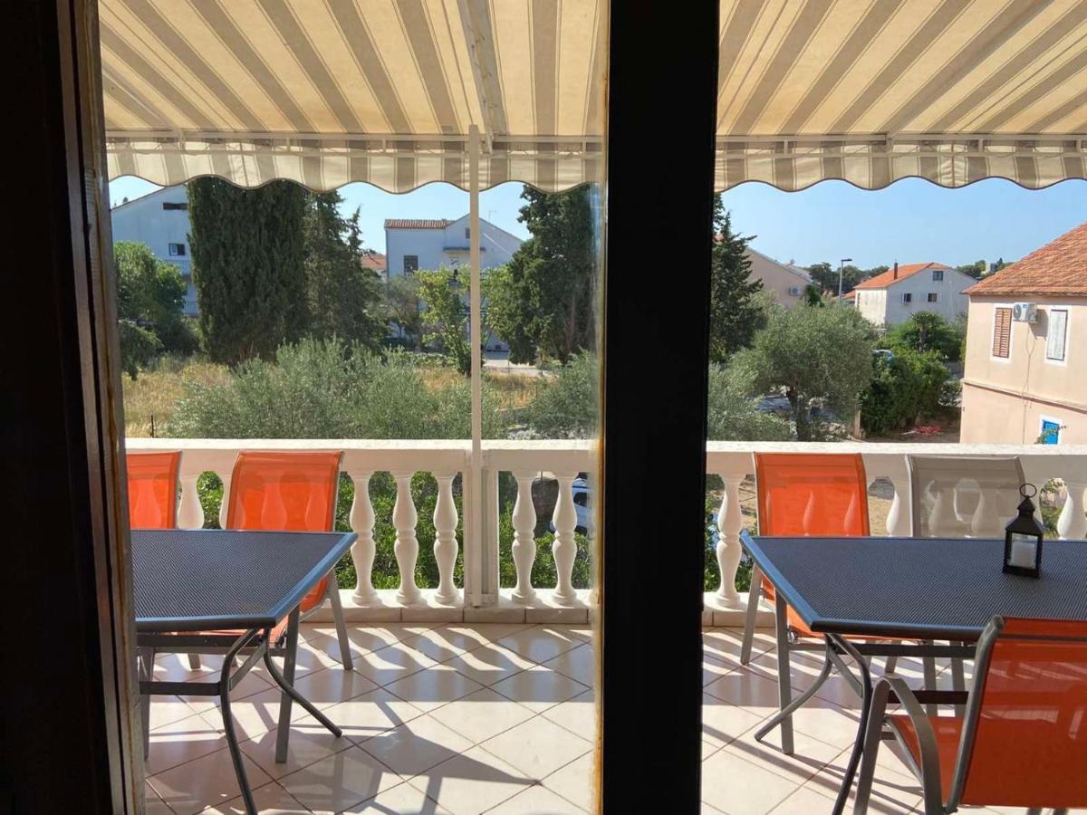 Apartments Maria Biograd Na Moru Exterior photo
