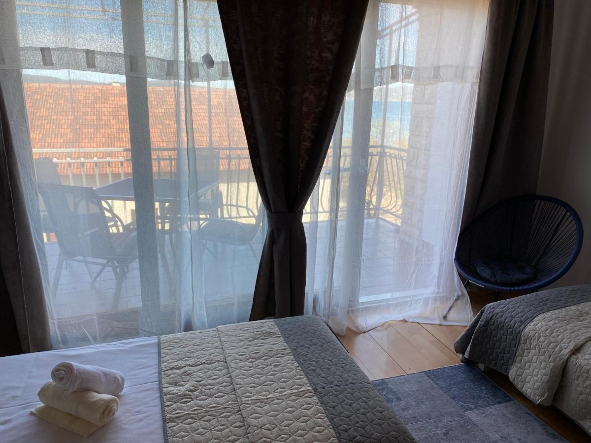 Apartments Maria Biograd Na Moru Exterior photo